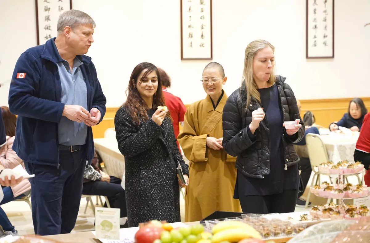 Community and Culture Unite: Fo Guang Shan Toronto Hosts Vegetarian Tasting and Appreciation Day to Celebrate International Meatless Day